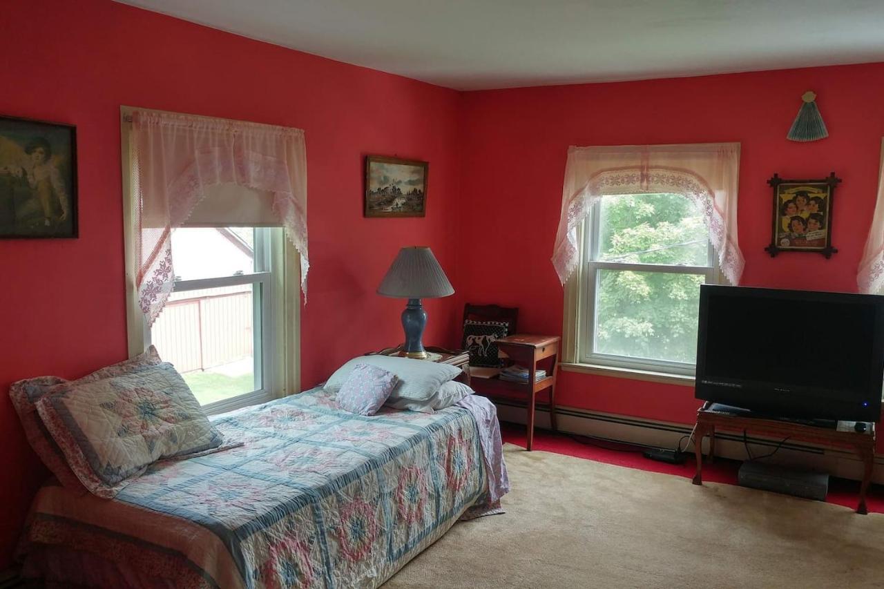 The Open Door In Jefferson Ny Exterior foto